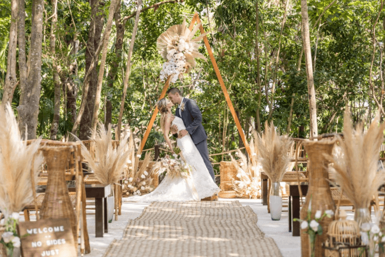perfectly white all-inclusive wedding package
