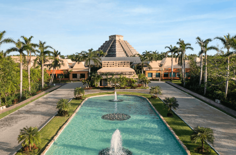 group getaways in mexico