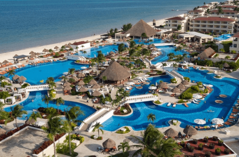 aerial view of the pool area at Moon Palace Cancun 
