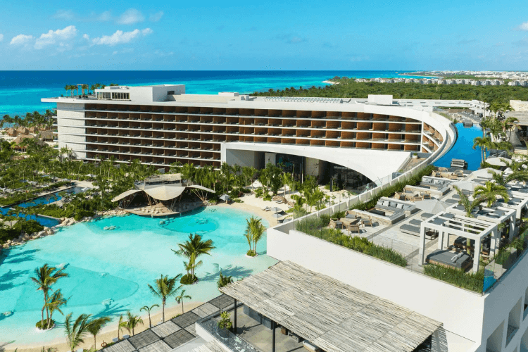 Corporate retreat in Riviera Maya