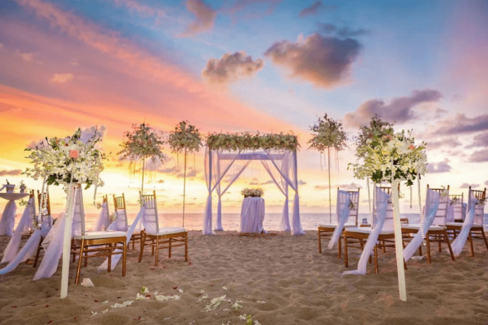 beach weddings