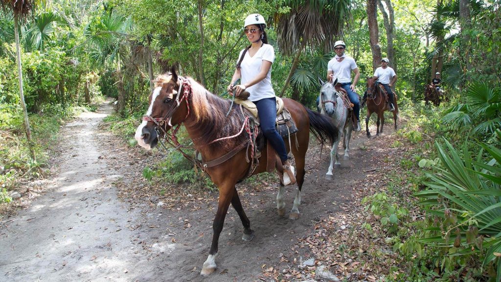 Bonanza Ranch Horseback Riding Cancun