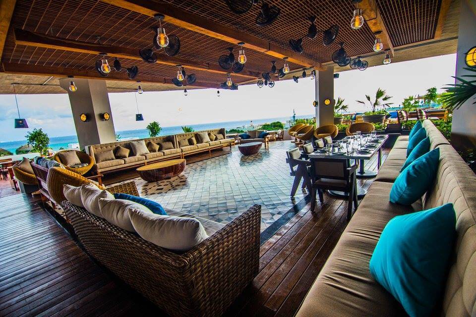 Dining area at catch seafood restaurant in Playa del Carmen