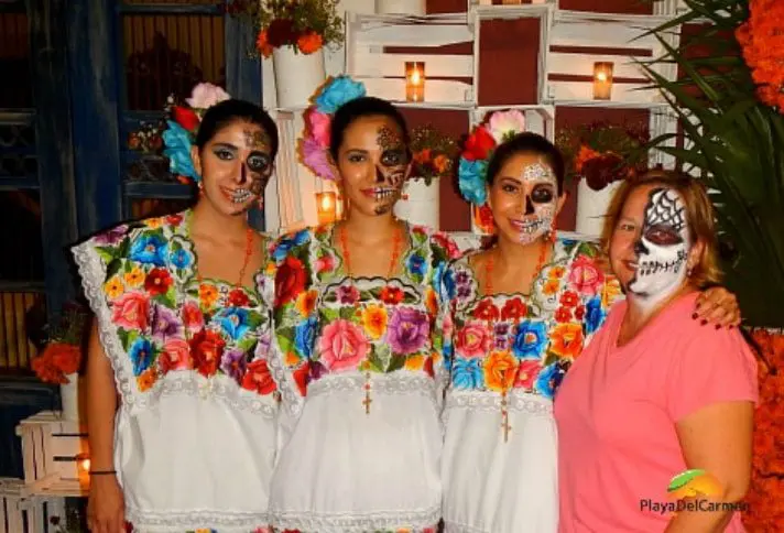 Group picture at Xcaret with girls with face makeup on 