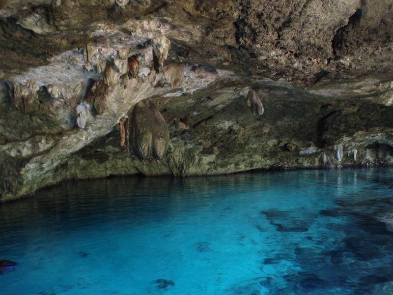 Dos Ojos Cenote