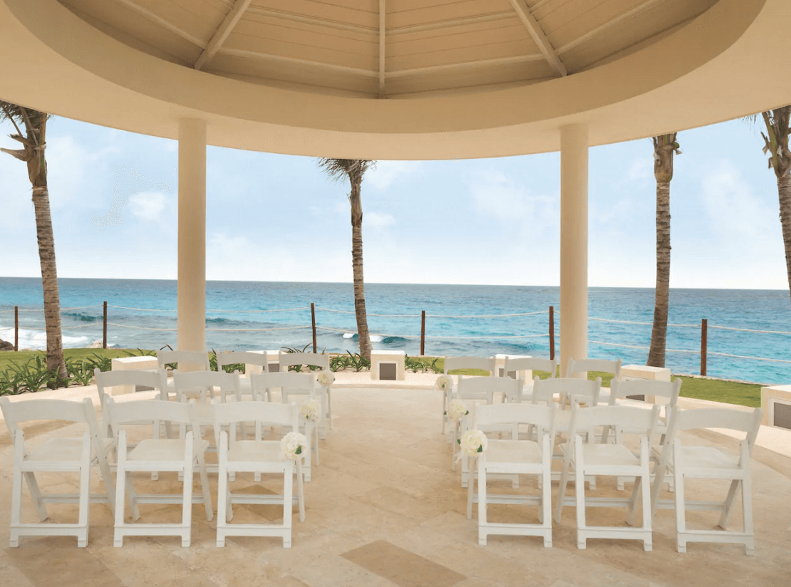 wedding gazebo at the hyatt ziva