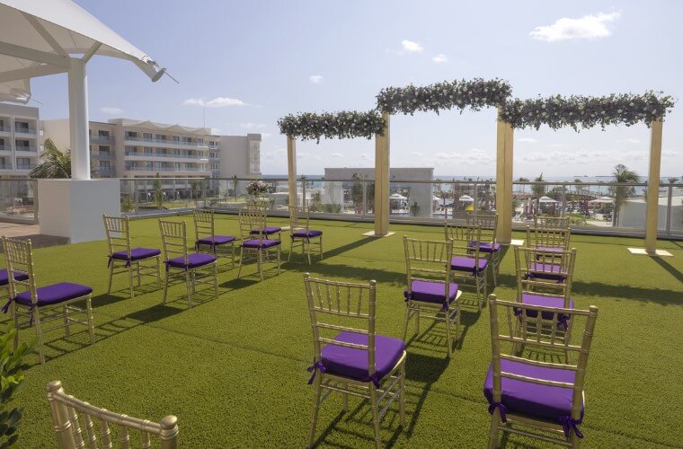 Gusto rooftop wedding location at Planet Hollywood Cancun 