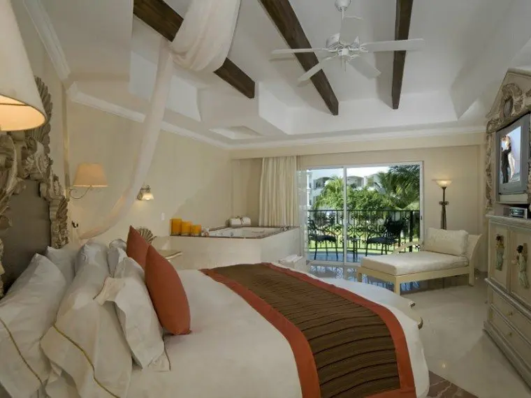 The interior of a Jr. Suite at The Royal Playa del Carmen