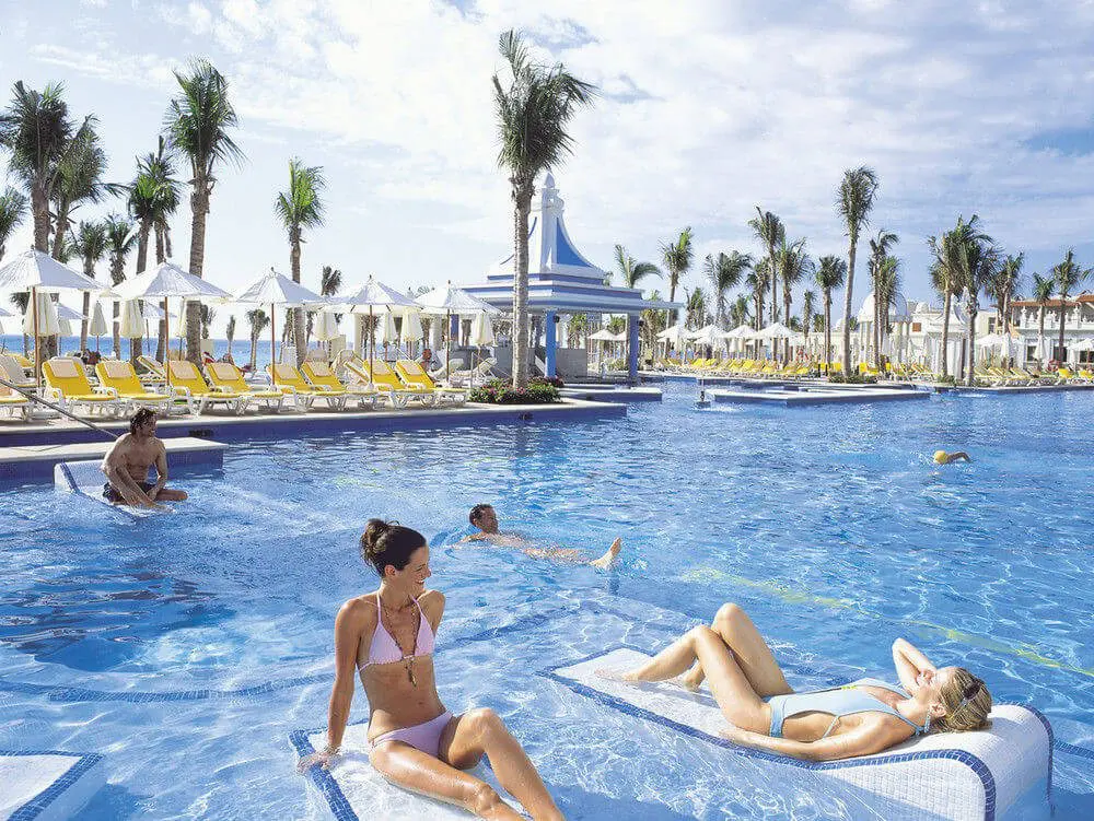 Riu Palace day pass