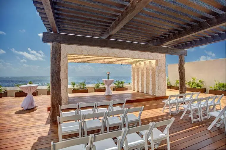 Royalton Riviera Cancun Rooftop wedding Location