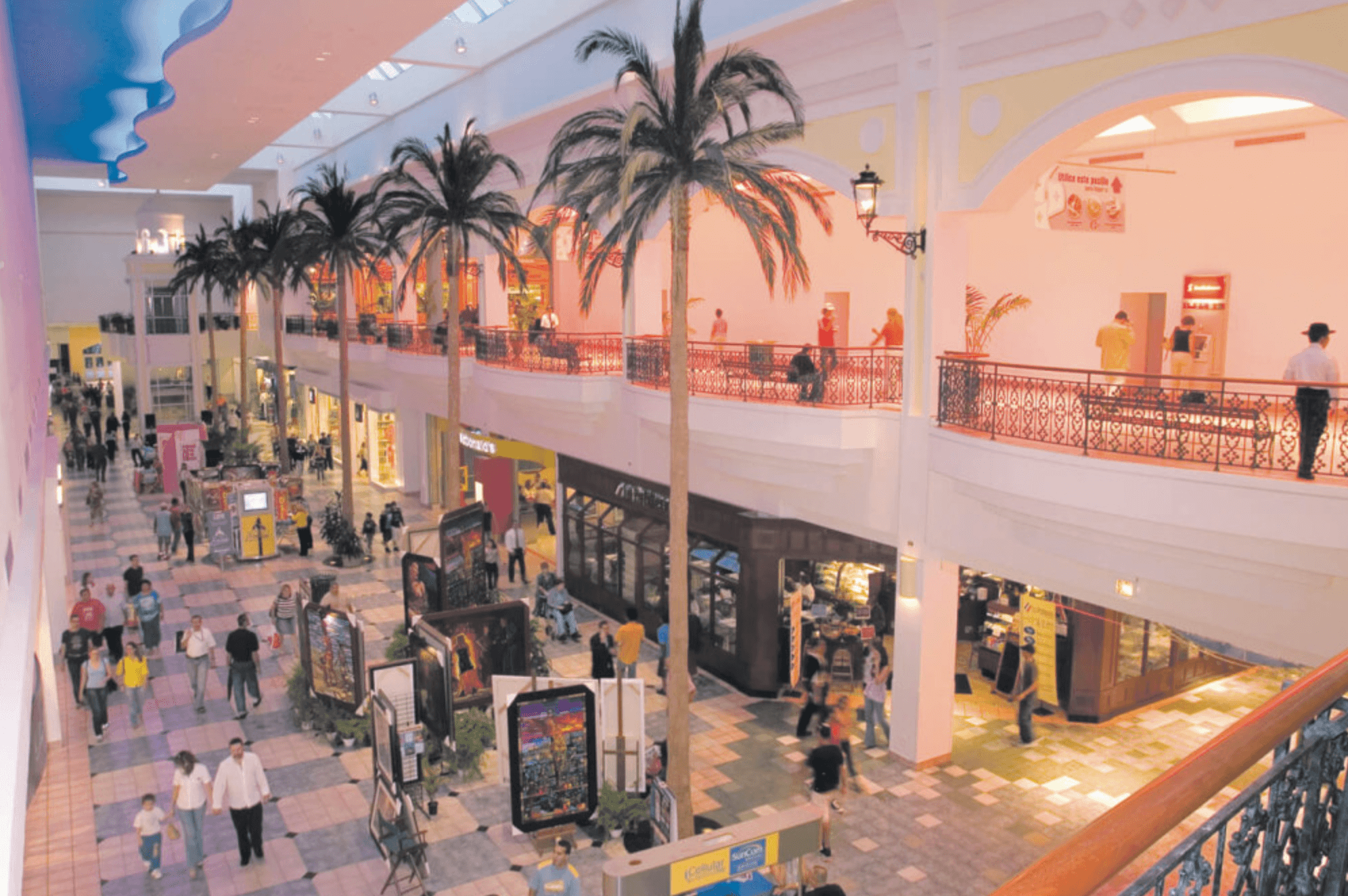 plaza las americas 