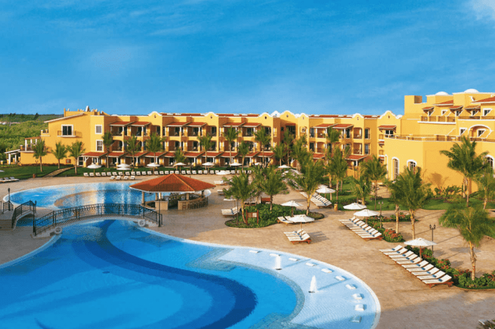 My Honest Review of The Secrets Capri Riviera Cancun Resort (2021)