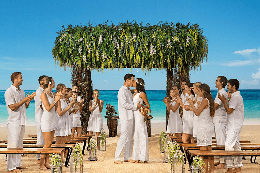 Getting Married in Mexico - 13 Fairytale Destinations to Tie the Knot!