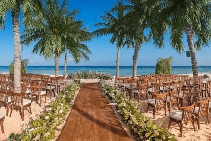 Top 10 Adults-Only Resorts for Weddings in Mexico (2024)