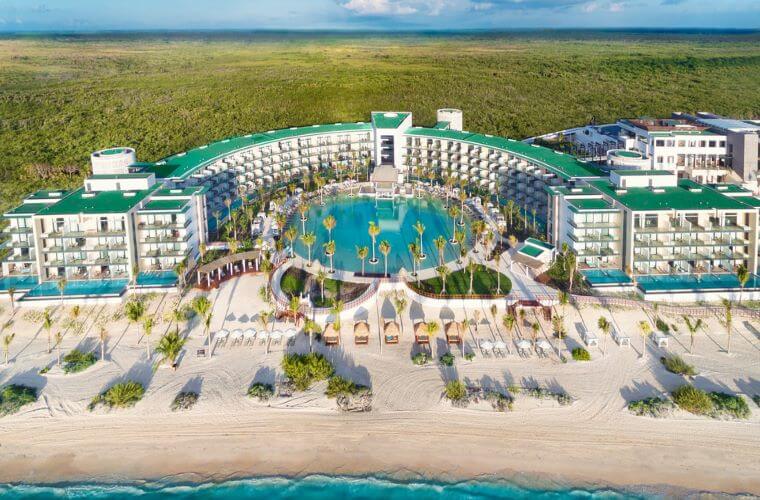 corporate retreats cancun