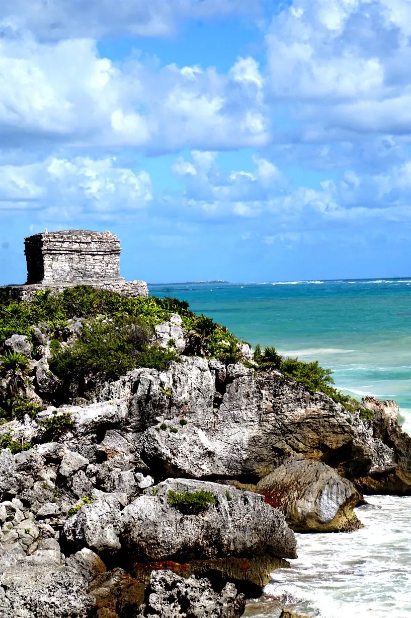 Tulum ruins overlooking the Caribbean Sea