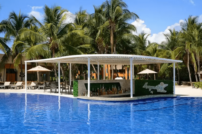 Weddings at Catalonia Playa Maroma | Our Honest Review (2025)