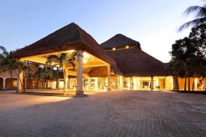 Weddings at TRS Yucatan | Our Honest Review 2025