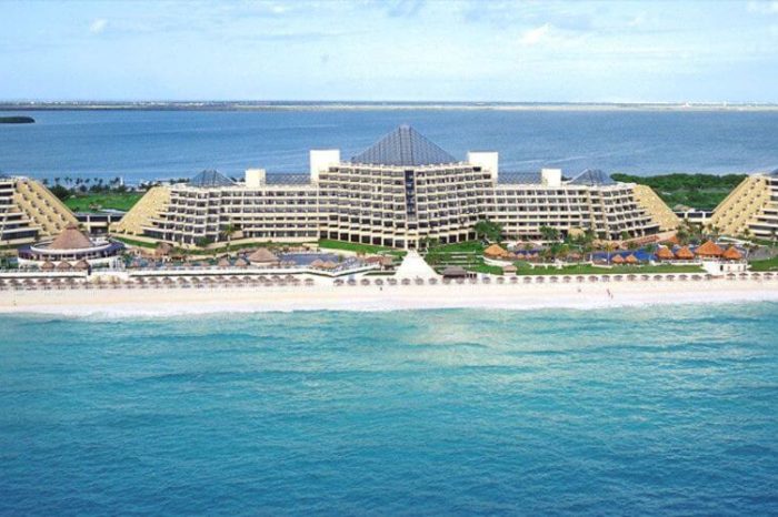 Weddings at Paradisus Cancun | Our Honest Review 2025