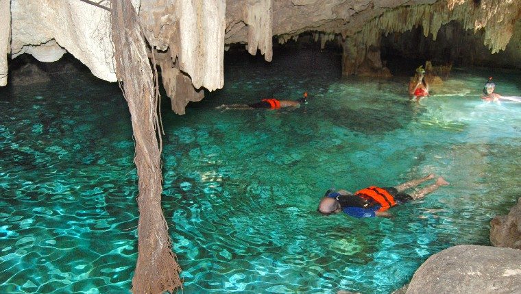Aktun Chen underwater river