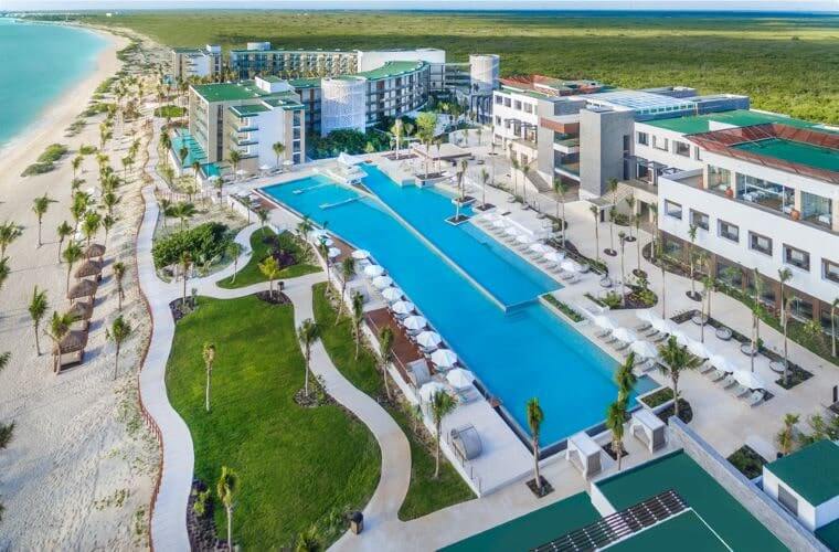 Haven Riviera Cancun for all-inclusive destination weddings 