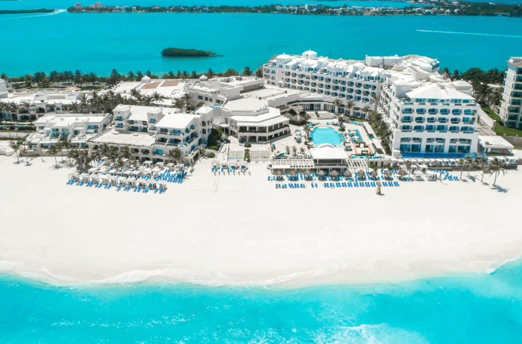 aerial view of Wyndham Alltra Cancun