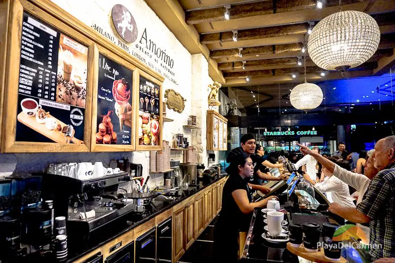 People buying ice cream at Amorino Mexico in Playa del Carmen