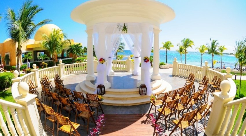 barcelo maya palace wedding gazebo