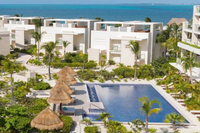 Weddings at Beloved Playa Mujeres | Our Honest Review