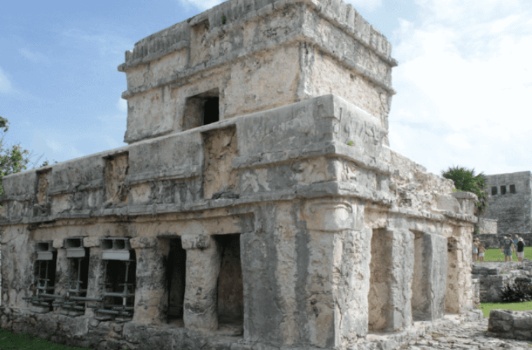 Tulum ruins 