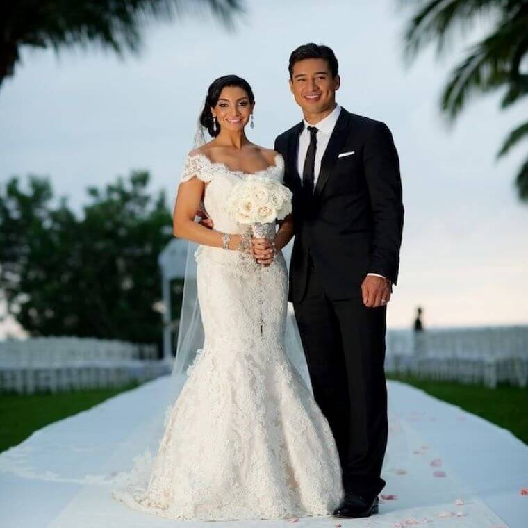 Courtney and Mario Lopez on their wedding day