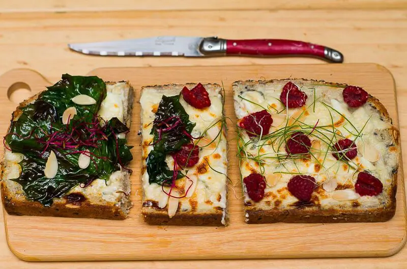 Bread and cheese at Chou Chou Café in Playa del Carmen