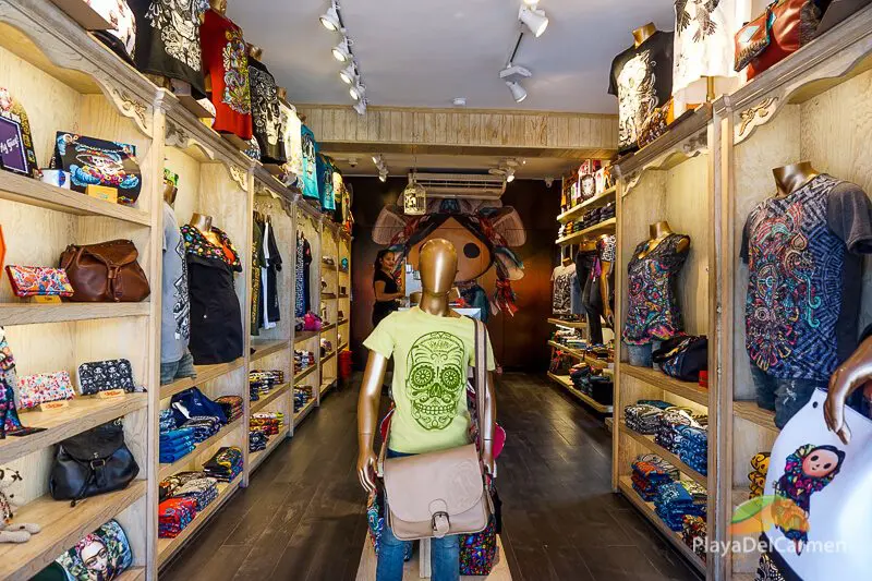 ay Guey tøjbutik i Playa del Carmen