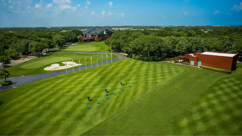 Playa del Carmen golf at El Camaleon Mayakoba