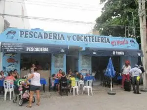  People ordering at El pirata