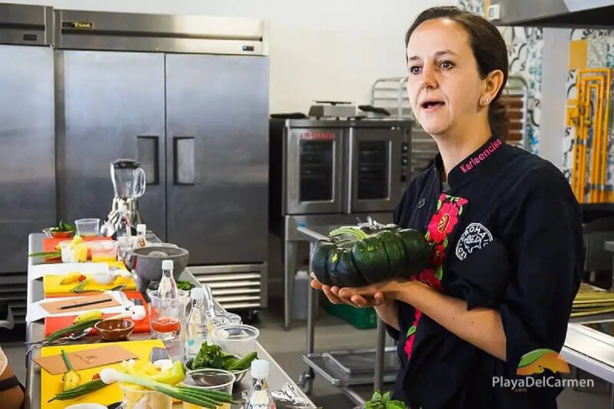 Learn to Cook Mexican Food at the El Pueblito Cooking School Mayakoba