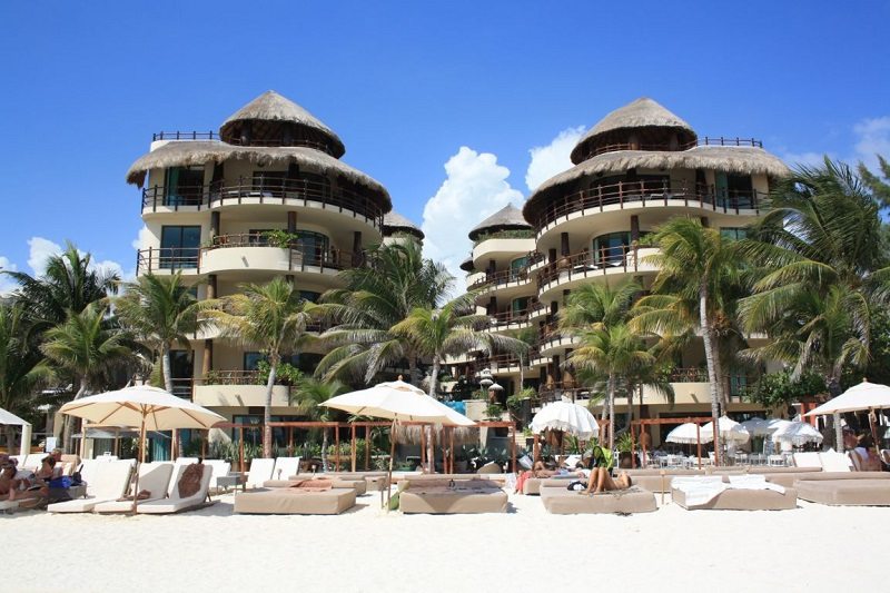 el taj beachfront condo