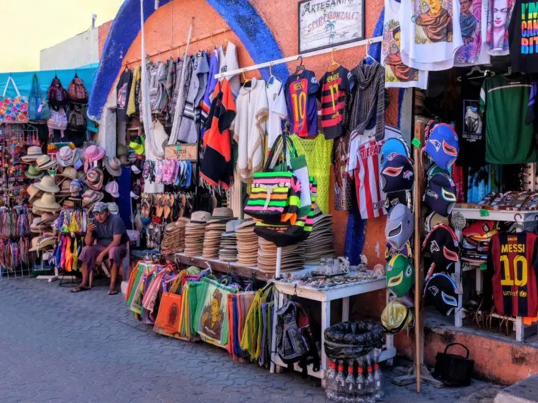 Shopping on Isla Mujeres