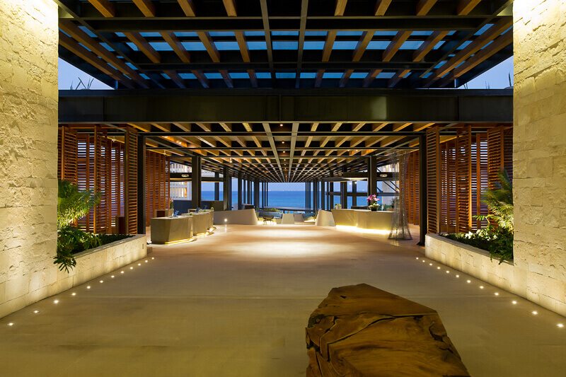 Grand Hyatt Playa del Carmen lobby