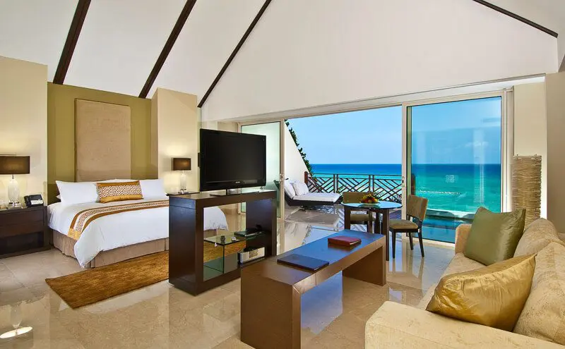 Grand Velas Riviera Maya suite