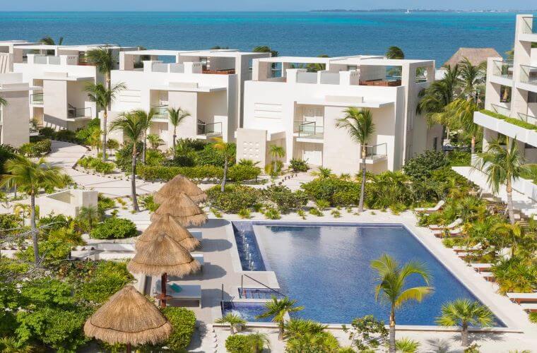 Beloved Playa Mujeres honeymoon in Cancun 
