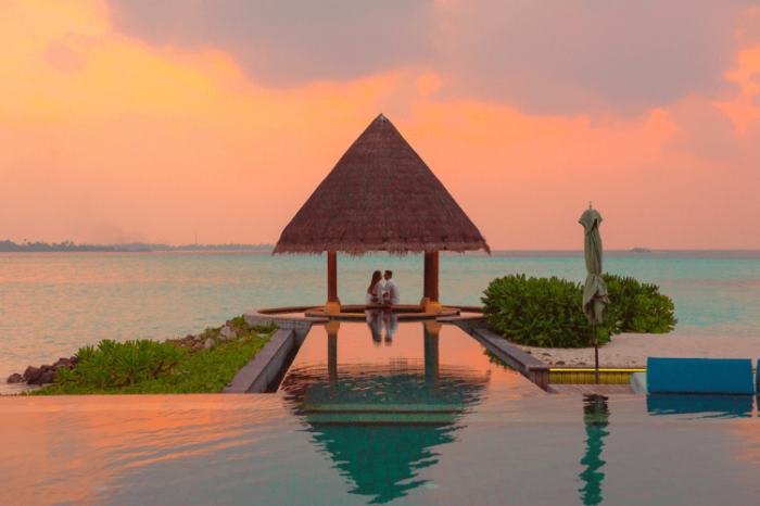 10 Most Romantic Resorts For Your Honeymoon in Cancun 2022
