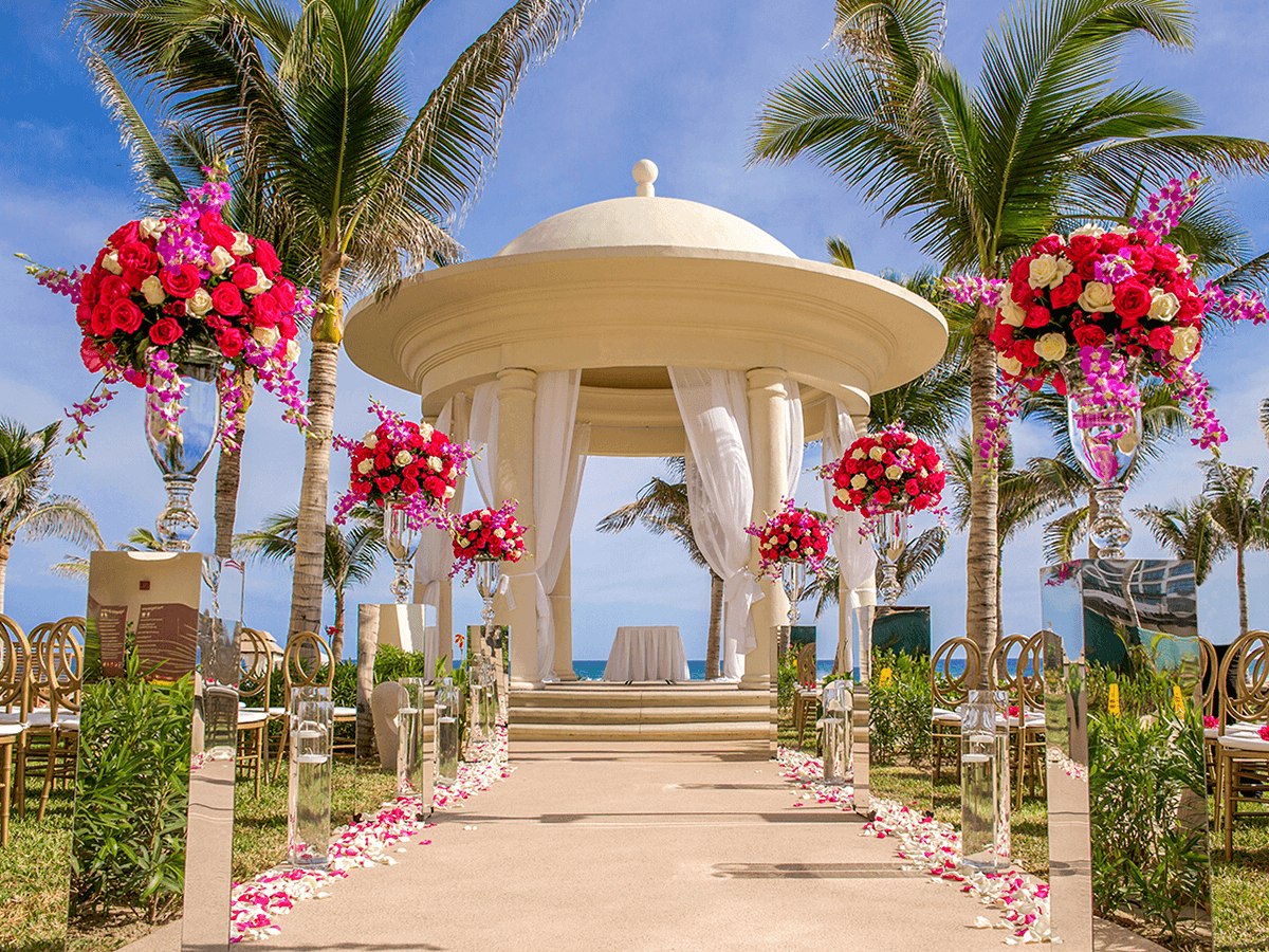 Top 10 All-Inclusive Resorts for Gay & LGBT Weddings in Mexico (2024)