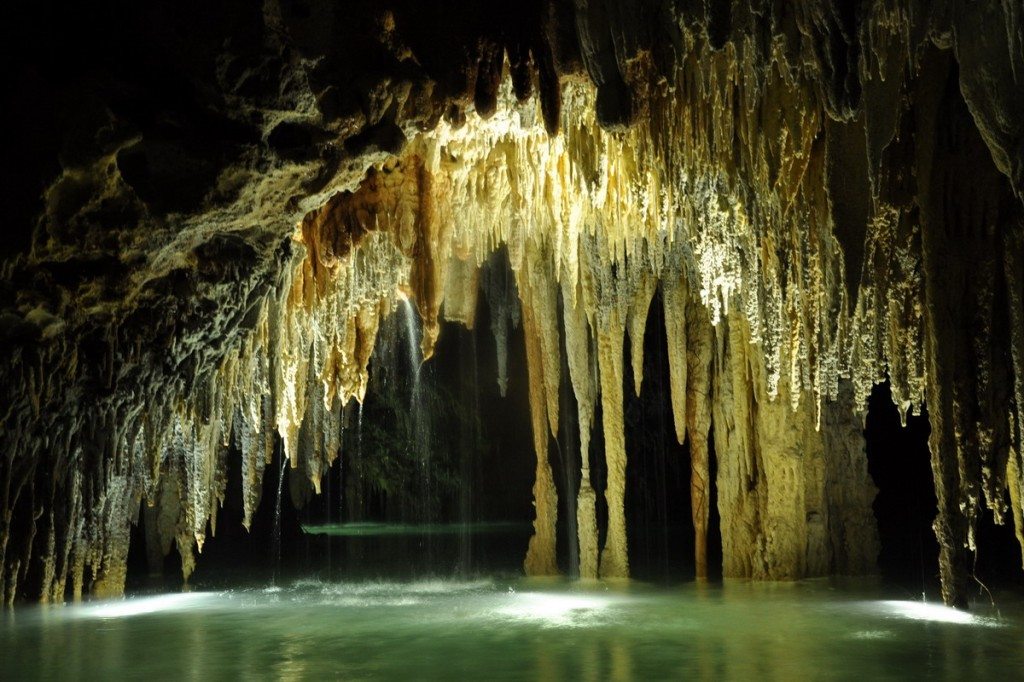 amazing secret river in cozumel