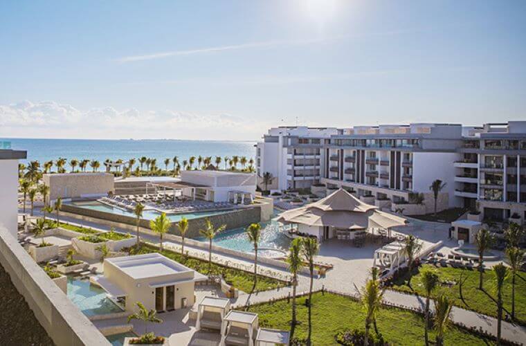 pool area and accommodation at Majestic Elegance Costa Mujeres