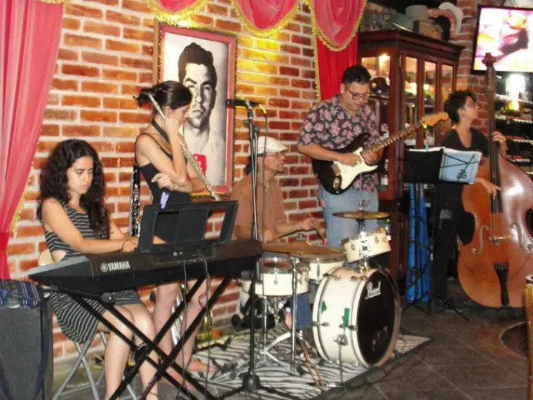 Jazz musicians play at Lucky Luciano's in Playa del Carmen