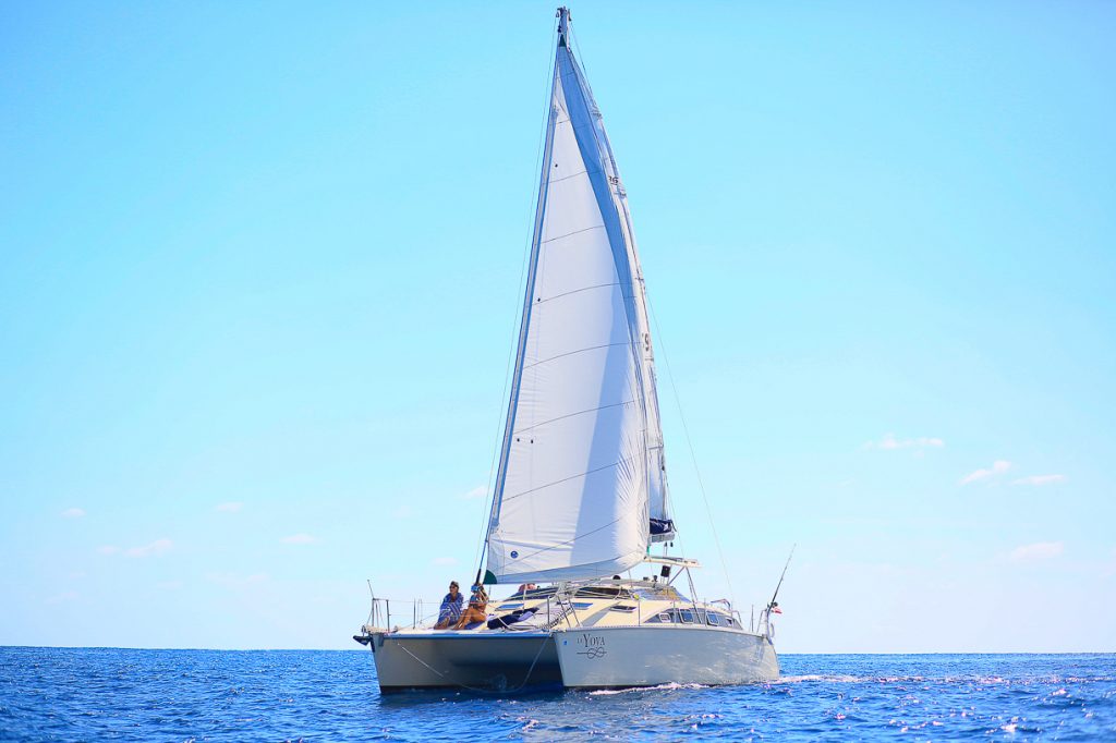 catamaran charter riviera maya