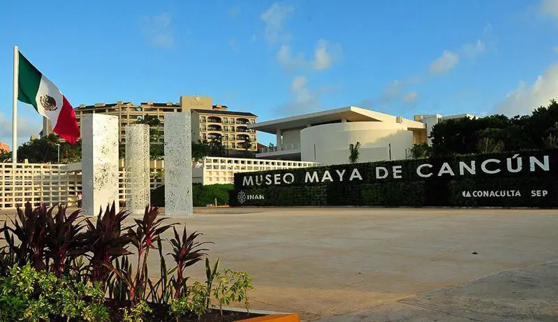 Entrance to the Maya Museum of Cancun