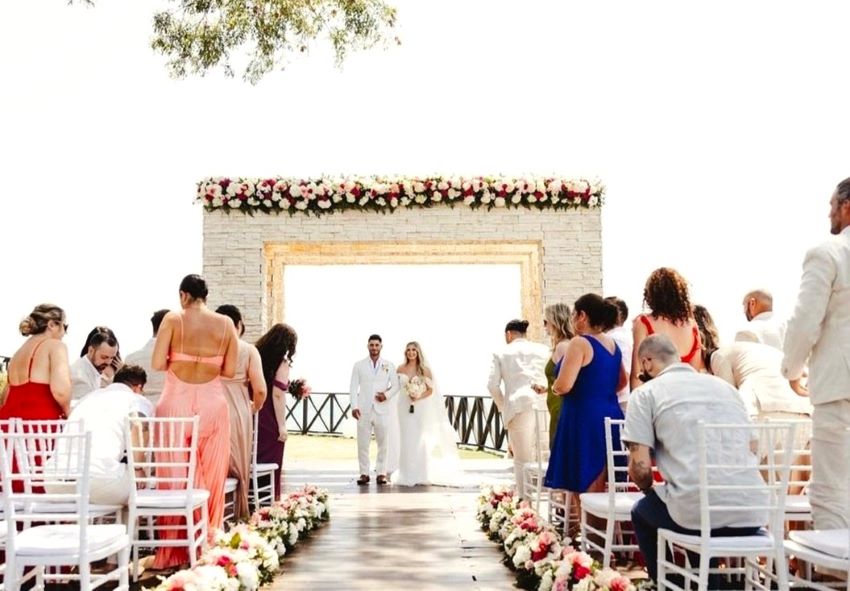 ocean point gazebo at royalton negril