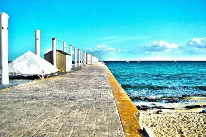 Running in Playa del Carmen